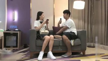 19岁极品清纯乖乖女娇羞软萌惹人爱