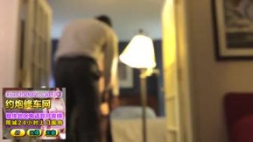 P站黑人up主『SirBAO』爆干送上门来的国内小情侣男友边看女友被干边拍摄