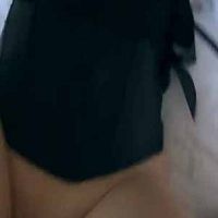 美国人气爆棚的华裔小钮一边啪啪一边同步自拍