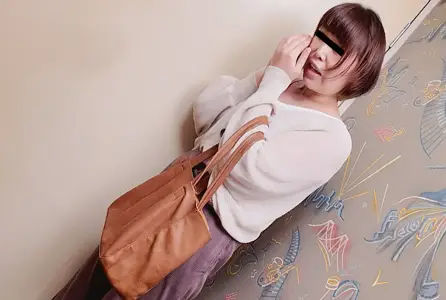 032025_100032025_100 当我给熟食店打电话时，是隔壁的已婚妇女来的，于是我不再