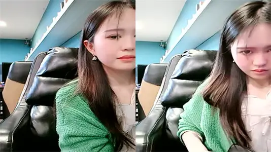 网吧公厕激情自慰！高跟苗条痴女淫叫浪语，边抠穴边骚话撩人